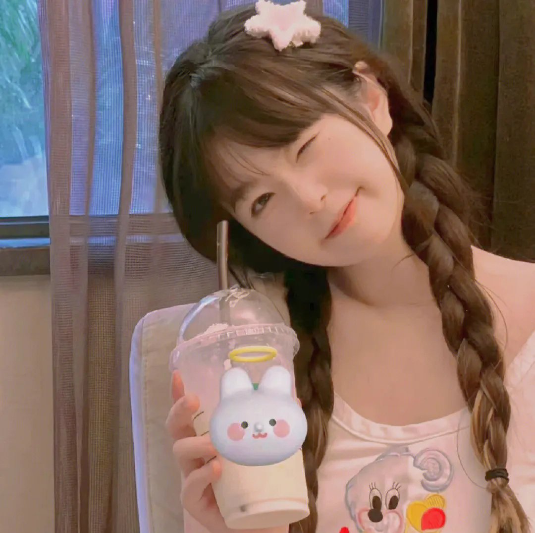 你好卡博特：翁法洛斯岛的秘密